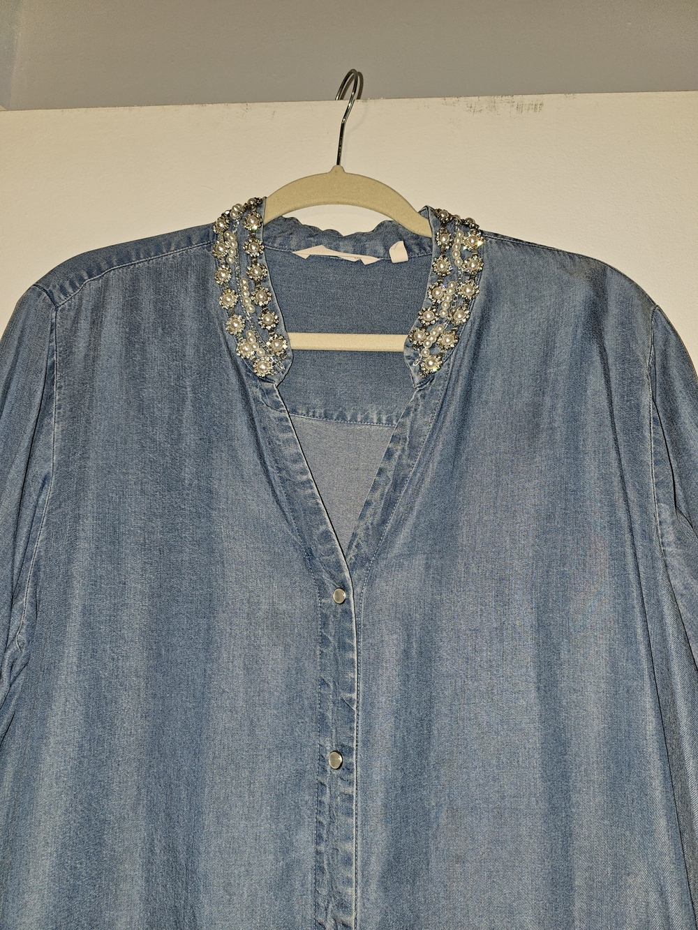 Jeweled Collar Light Blue Denim Button-Down Shirt